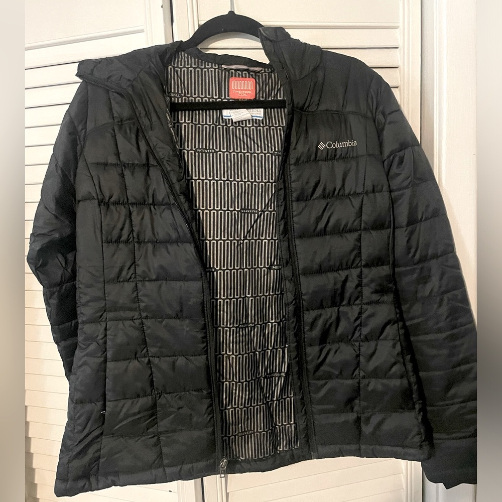 Womens Columbia Thermal Coil Puffer Jacket - Size Small